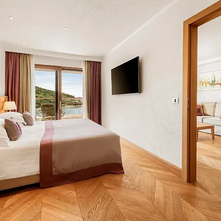 Malo Apartman