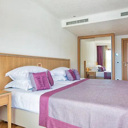Malo Apartman