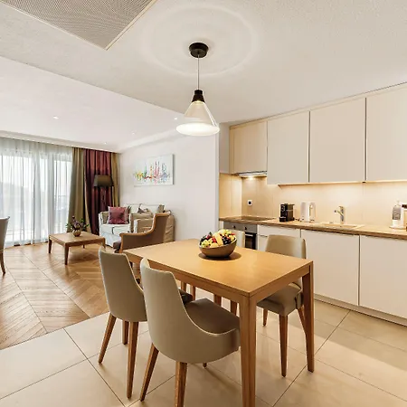 Malo Apartamento
